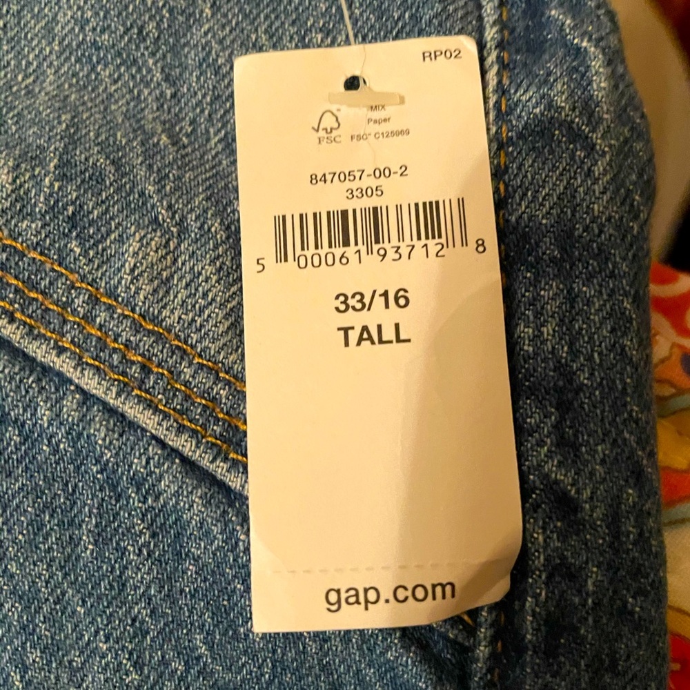 Wide legged GAP Jeans Brand NEW with tags